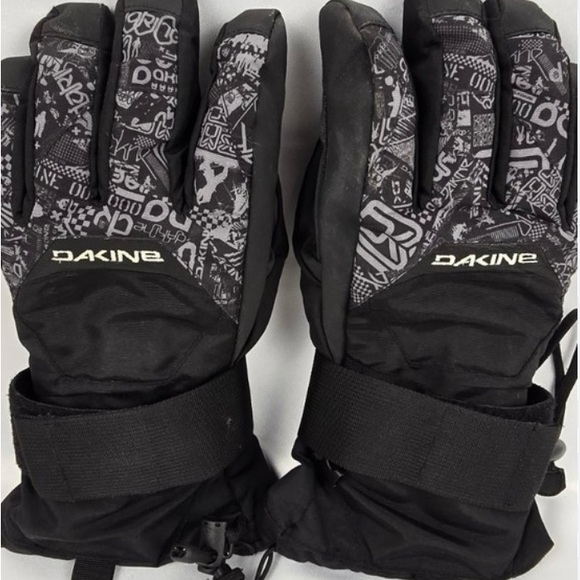 Dakine Other - Dakine Black Graphic Winter Gloves